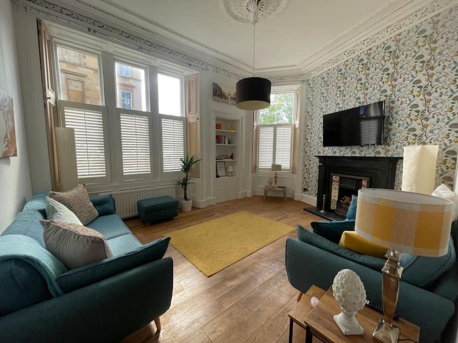 Stunning West End Flat! Glasgow Exterior foto