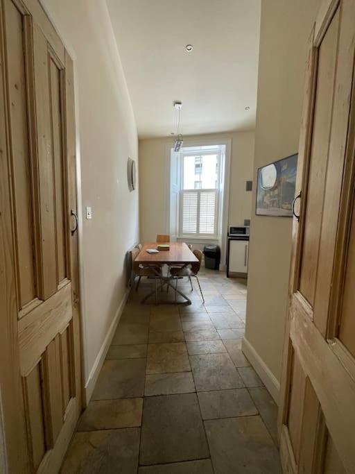 Stunning West End Flat! Glasgow Exterior foto
